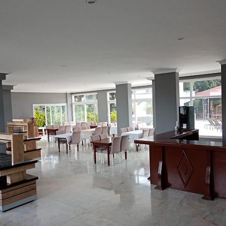 Moonstar Hotel Kuşadası Buitenkant foto
