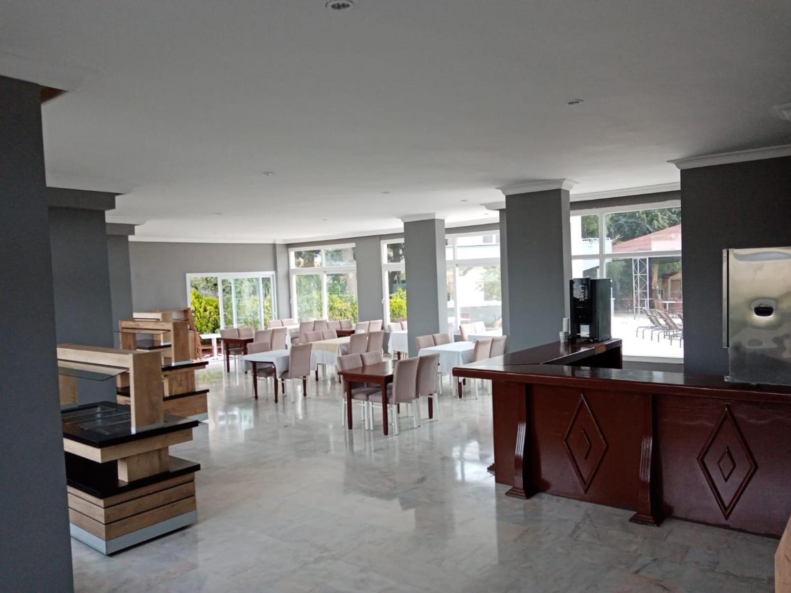 Moonstar Hotel Kuşadası Buitenkant foto